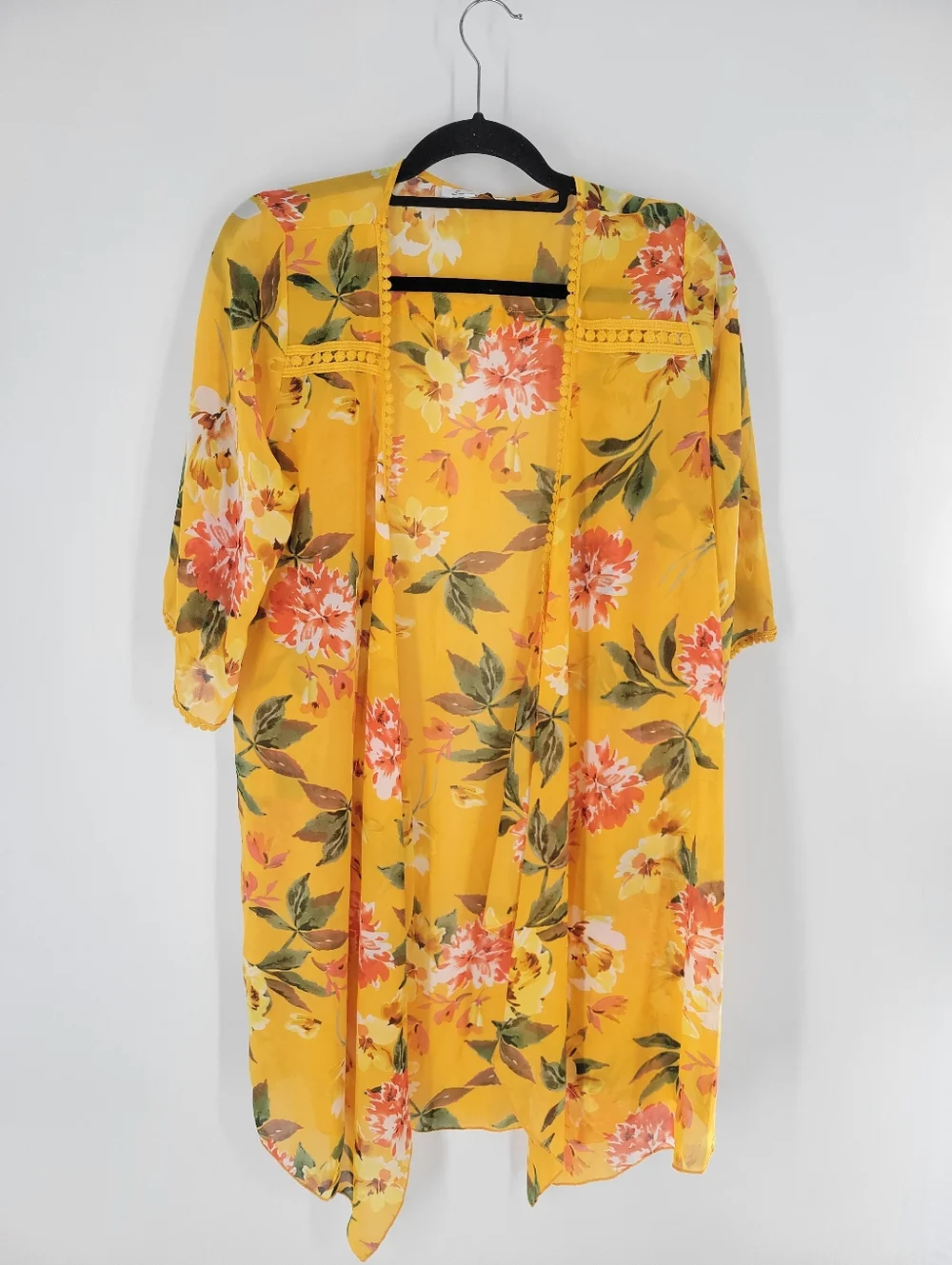Emory Park Yellow Floral Lightweight Kimono Size L